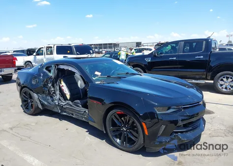 2018 Chevrolet Camaro 2Lt z USA, uszkodzony, nr VIN 1G1FD1RS4J0153659